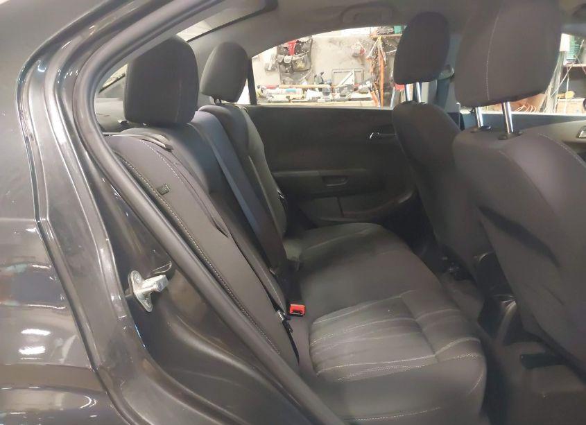 Photo 8 of 2015 Chevrolet Sonic LT AUTO (VIN 1G1JC5SG7F4104479)