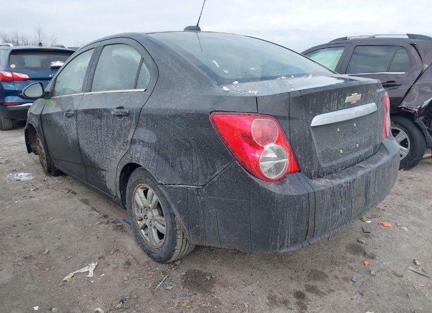 Photo 3 of 2015 Chevrolet Sonic LT AUTO (VIN 1G1JC5SG7F4194488)