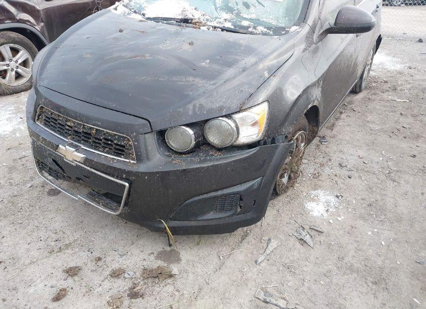 Photo 6 of 2015 Chevrolet Sonic LT AUTO (VIN 1G1JC5SG7F4194488)