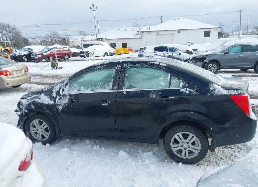 Photo 13 of 2016 Chevrolet Sonic LT AUTO (VIN 1G1JC5SG7G4125219)