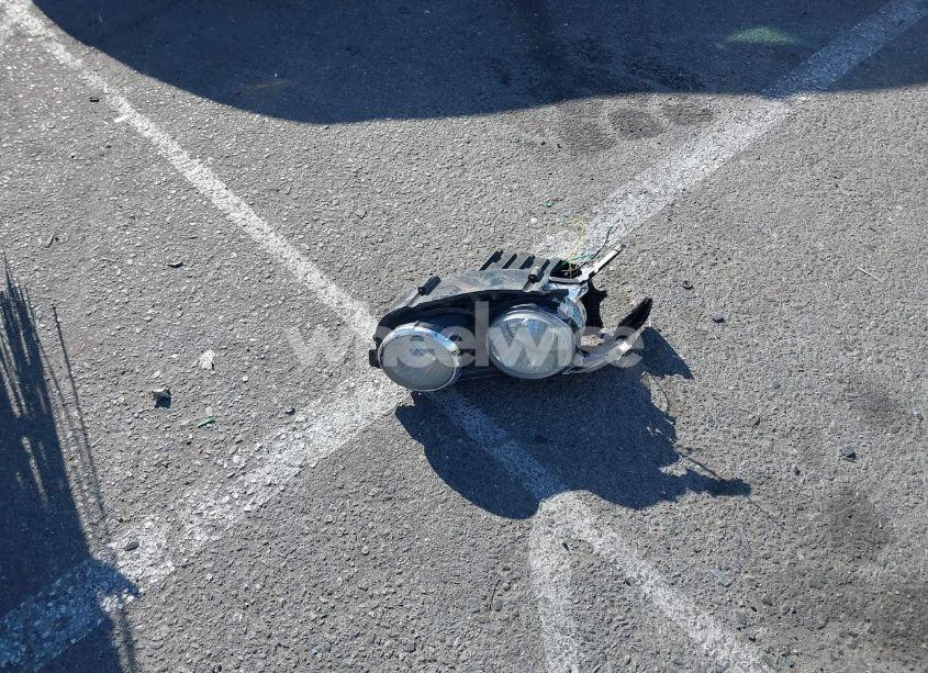 Photo 12 of 2013 Chevrolet Sonic LT AUTO (VIN 1G1JC5SG8D4189331)