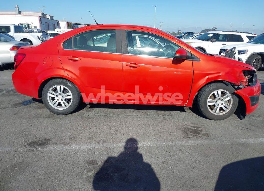 Photo 14 of 2013 Chevrolet Sonic LT AUTO (VIN 1G1JC5SG8D4189331)