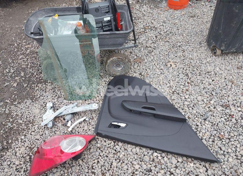 Photo 12 of 2016 Chevrolet Sonic LT AUTO (VIN 1G1JC5SG8G4148430)