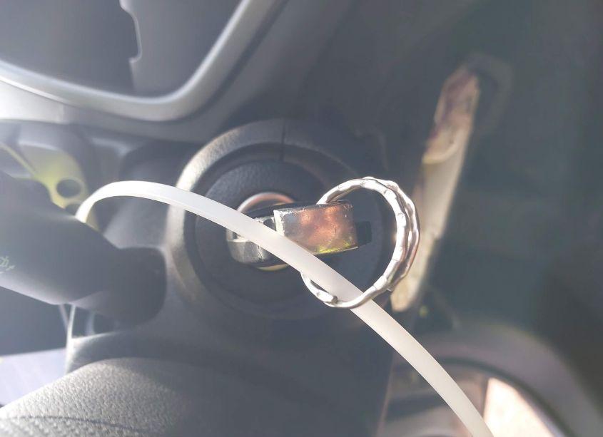 Photo 11 of 2013 Chevrolet Sonic LT AUTO (VIN 1G1JC5SG9D4134211)