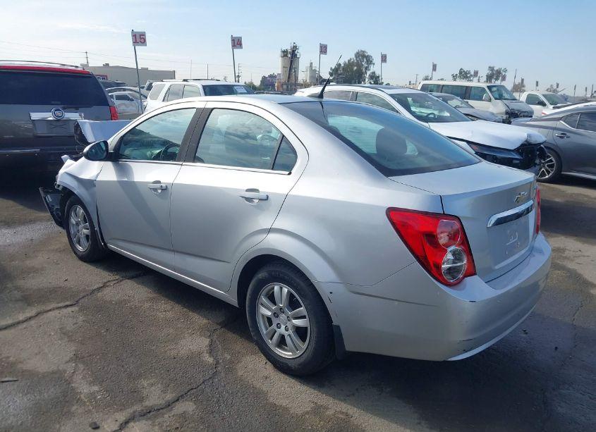 Photo 3 of 2013 Chevrolet Sonic LT AUTO (VIN 1G1JC5SG9D4134211)