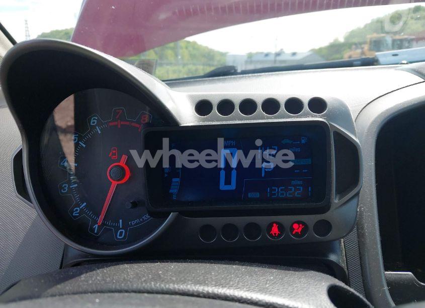 Photo 7 of 2013 Chevrolet Sonic LT (VIN 1G1JC5SG9D4167189)