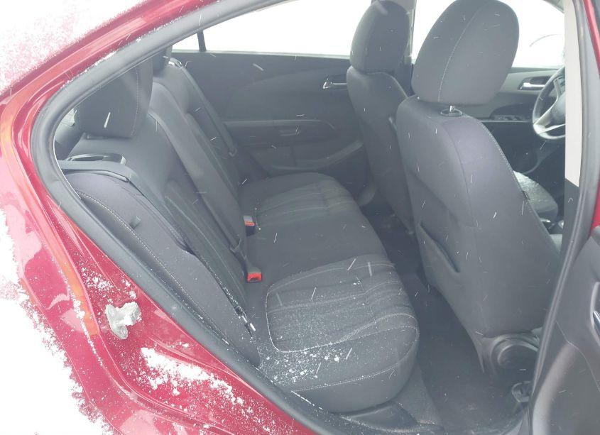 Photo 8 of 2013 Chevrolet Sonic LT AUTO (VIN 1G1JC5SG9D4240528)