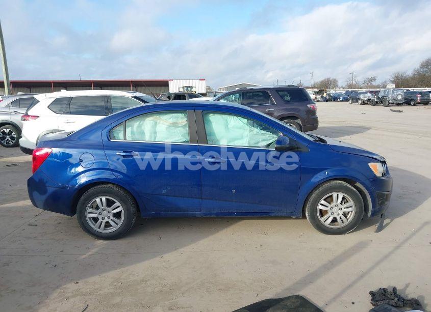 Photo 14 of 2014 Chevrolet Sonic LT AUTO (VIN 1G1JC5SG9E4214156)