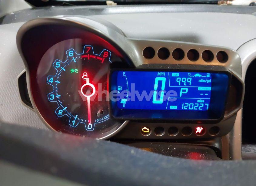 Photo 7 of 2015 Chevrolet Sonic LT AUTO (VIN 1G1JC5SG9F4133627)