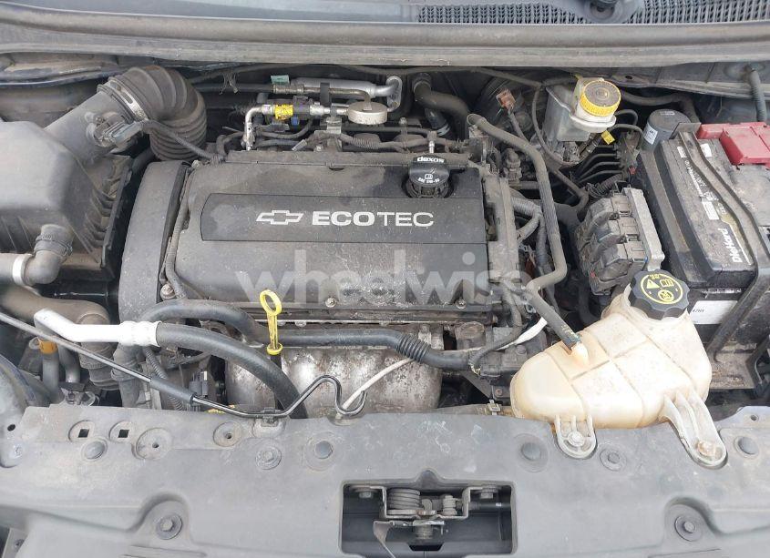 Photo 10 of 2015 Chevrolet Sonic LT AUTO (VIN 1G1JC5SG9F4197876)