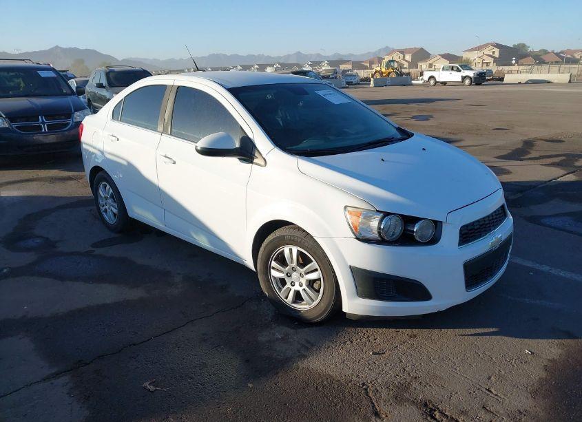 2013 Chevrolet Sonic LT AUTO (VIN 1G1JC5SGXD4187242) main photo