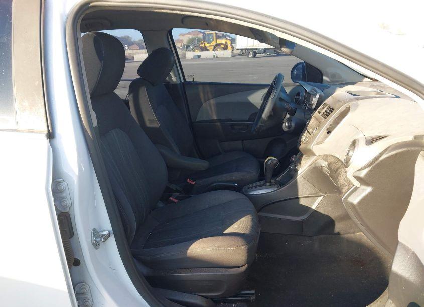 Photo 4 of 2013 Chevrolet Sonic LT AUTO (VIN 1G1JC5SGXD4187242)