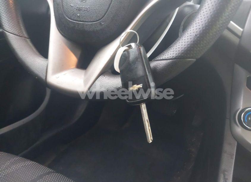 Photo 11 of 2013 Chevrolet Sonic LT AUTO (VIN 1G1JC5SGXD4230428)