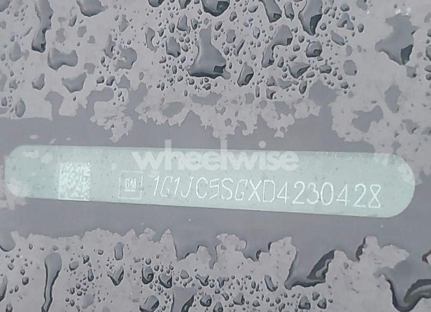 Photo 9 of 2013 Chevrolet Sonic LT AUTO (VIN 1G1JC5SGXD4230428)