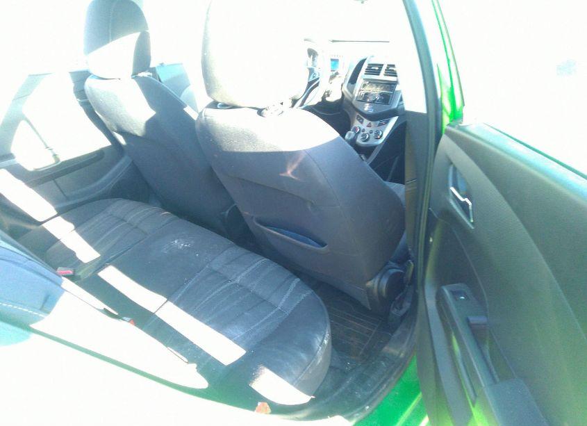 Photo 8 of 2015 Chevrolet Sonic LT AUTO (VIN 1G1JC5SGXF4102502)