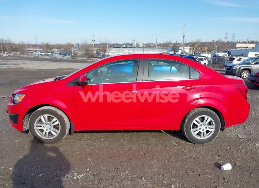 Photo 13 of 2016 Chevrolet Sonic LT AUTO (VIN 1G1JC5SGXG4175130)