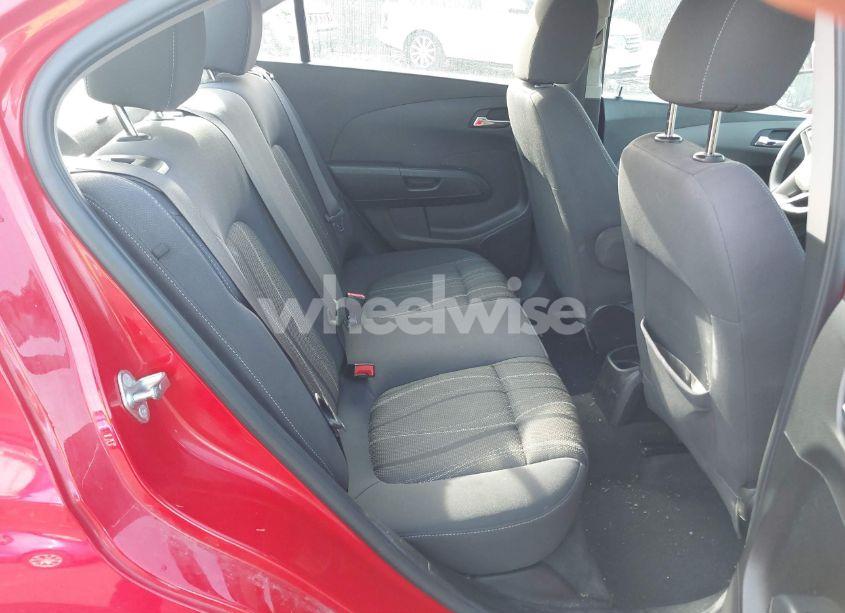 Photo 8 of 2016 Chevrolet Sonic LT AUTO (VIN 1G1JC5SGXG4175130)