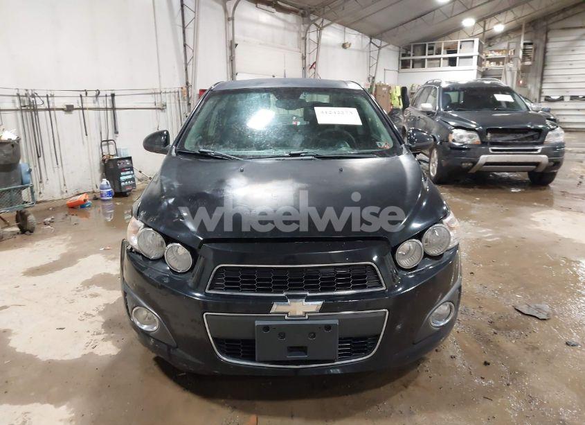 Photo 12 of 2012 Chevrolet Sonic 2LT (VIN 1G1JC5SH0C4129695)