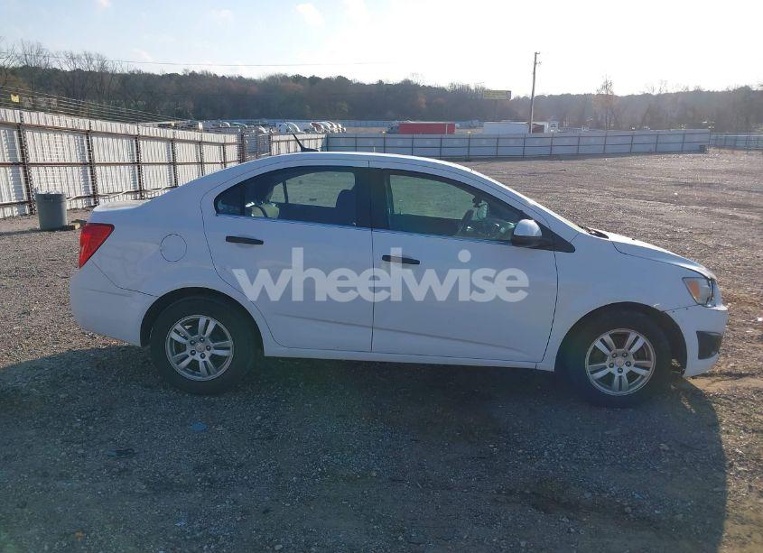 Photo 15 of 2012 Chevrolet Sonic 2LT (VIN 1G1JC5SH0C4134086)