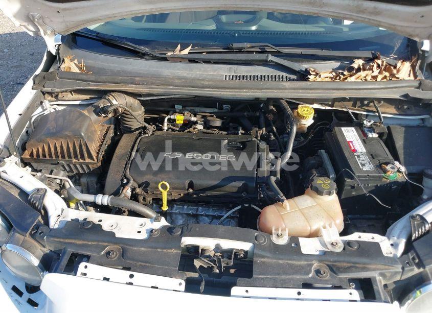 Photo 6 of 2012 Chevrolet Sonic 2LT (VIN 1G1JC5SH0C4134086)