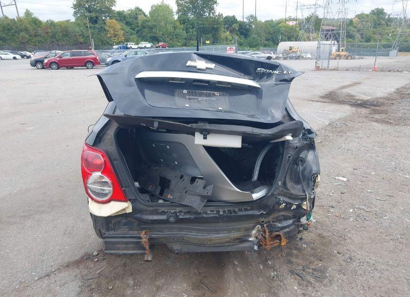 Photo 6 of 2012 Chevrolet Sonic 2LT (VIN 1G1JC5SH0C4177388)