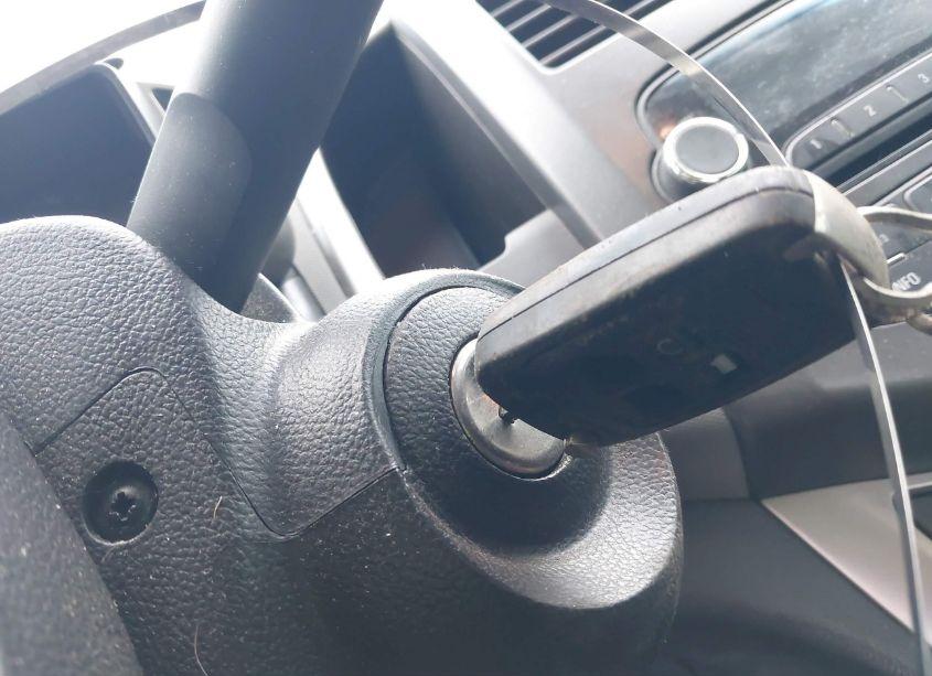 Photo 11 of 2013 Chevrolet Sonic LT AUTO (VIN 1G1JC5SH0D4108573)