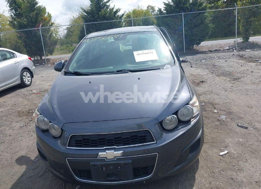 Photo 12 of 2013 Chevrolet Sonic LT AUTO (VIN 1G1JC5SH0D4134056)