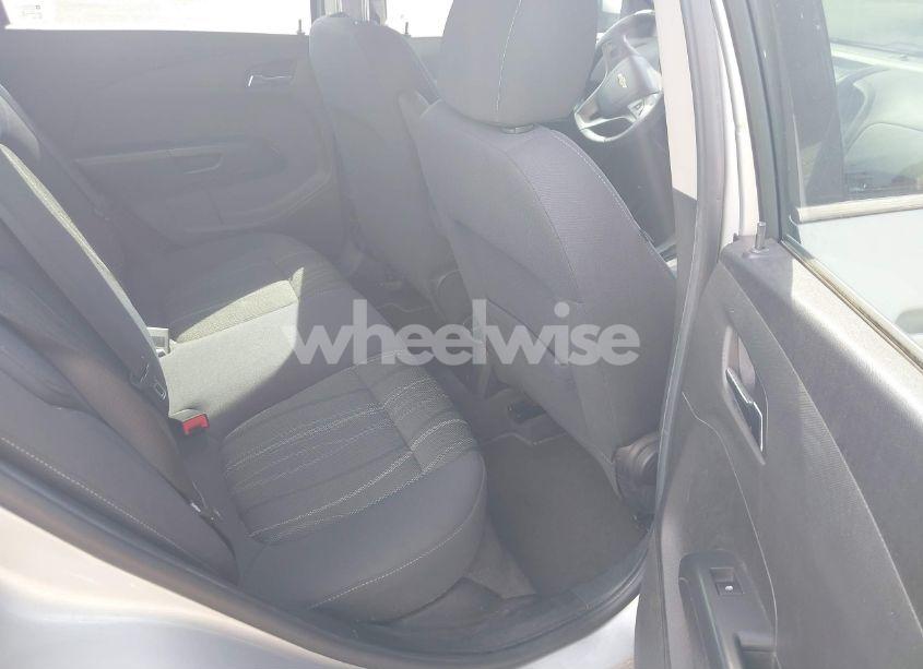 Photo 8 of 2013 Chevrolet Sonic LT AUTO (VIN 1G1JC5SH0D4160804)