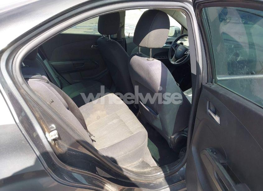 Photo 8 of 2013 Chevrolet Sonic LT (VIN 1G1JC5SH0D4162312)