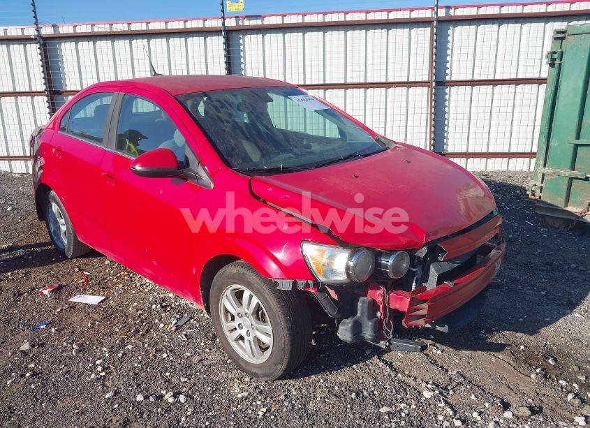 2013 Chevrolet Sonic LT AUTO (VIN 1G1JC5SH0D4186111) main photo