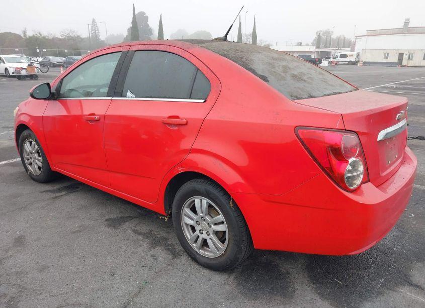 Photo 3 of 2014 Chevrolet Sonic LT AUTO (VIN 1G1JC5SH0E4113001)