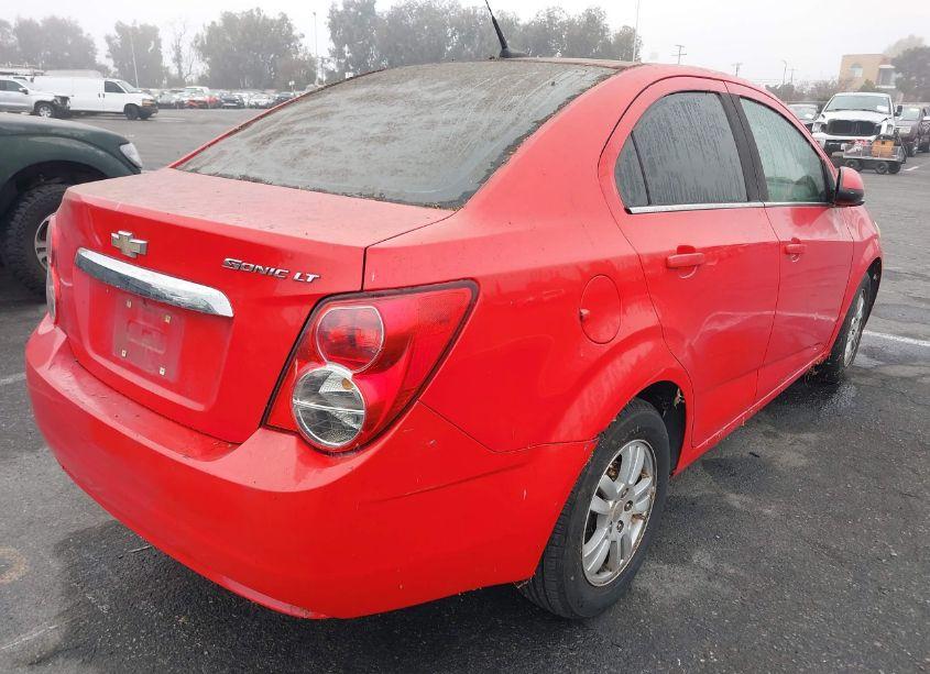 Photo 4 of 2014 Chevrolet Sonic LT AUTO (VIN 1G1JC5SH0E4113001)