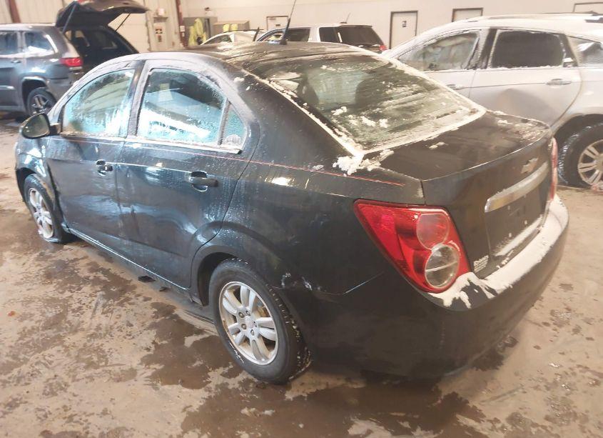 Photo 3 of 2014 Chevrolet Sonic LT AUTO (VIN 1G1JC5SH0E4190905)