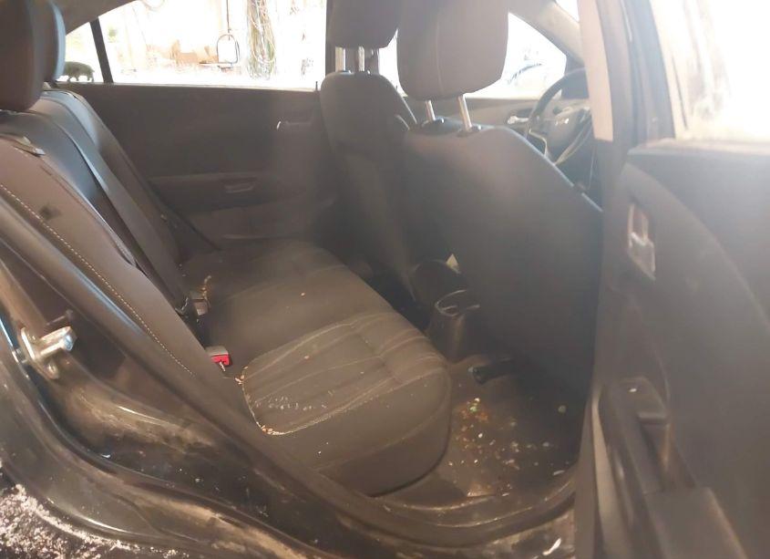 Photo 8 of 2014 Chevrolet Sonic LT AUTO (VIN 1G1JC5SH0E4190905)