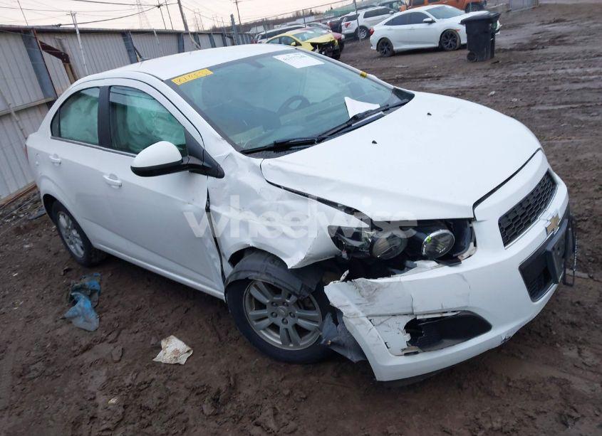 2014 Chevrolet Sonic LT AUTO (VIN 1G1JC5SH0E4210571) main photo