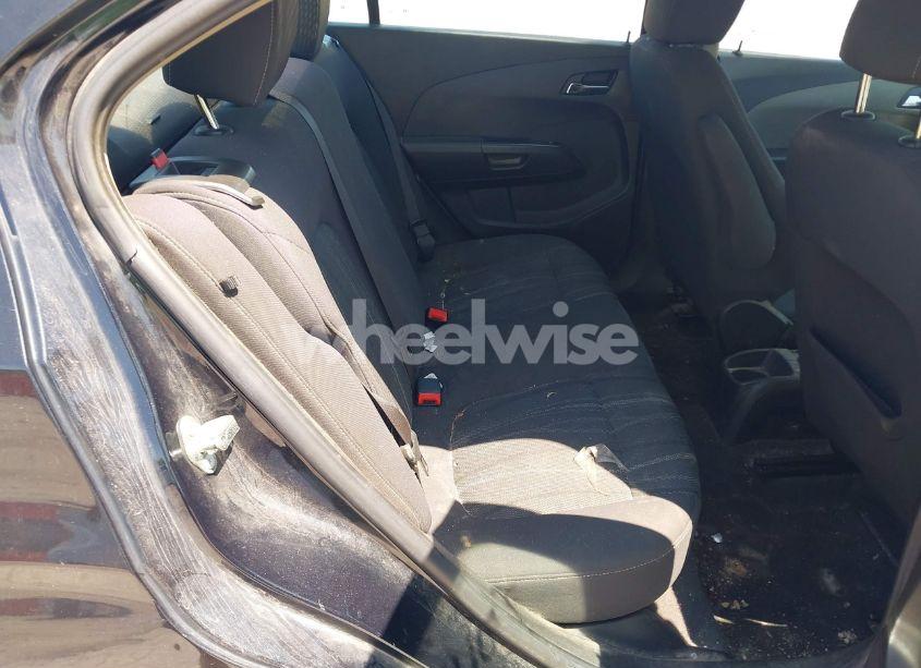 Photo 8 of 2015 Chevrolet Sonic LT AUTO (VIN 1G1JC5SH0F4140247)