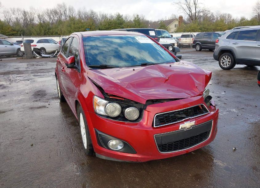 2015 Chevrolet Sonic LT AUTO (VIN 1G1JC5SH0F4151023) main photo
