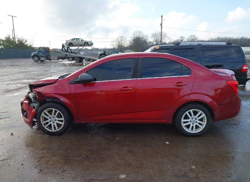 Photo 14 of 2015 Chevrolet Sonic LT AUTO (VIN 1G1JC5SH0F4151023)
