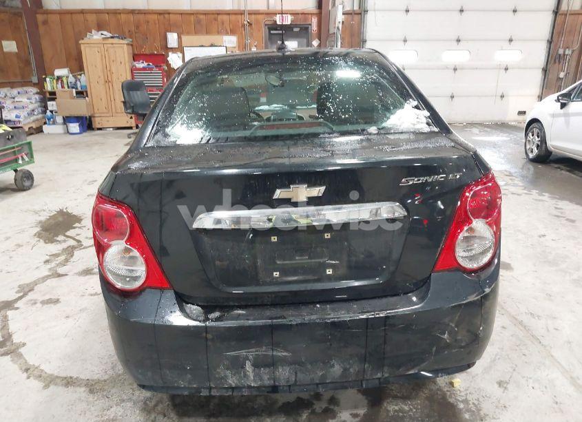 Photo 15 of 2015 Chevrolet Sonic LT AUTO (VIN 1G1JC5SH0F4183048)