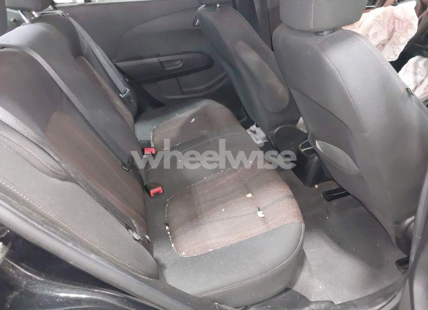 Photo 8 of 2015 Chevrolet Sonic LT AUTO (VIN 1G1JC5SH0F4183048)