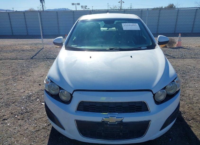 Photo 6 of 2015 Chevrolet Sonic LT AUTO (VIN 1G1JC5SH0F4188895)