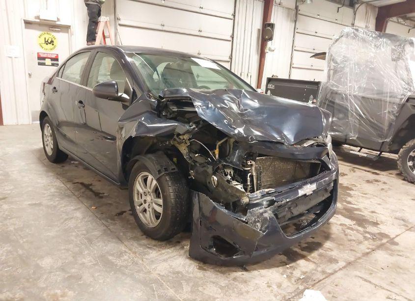 2015 Chevrolet Sonic LT AUTO (VIN 1G1JC5SH0F4216436) main photo