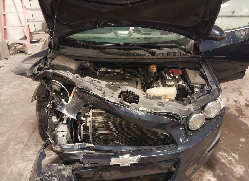 Photo 10 of 2015 Chevrolet Sonic LT AUTO (VIN 1G1JC5SH0F4216436)