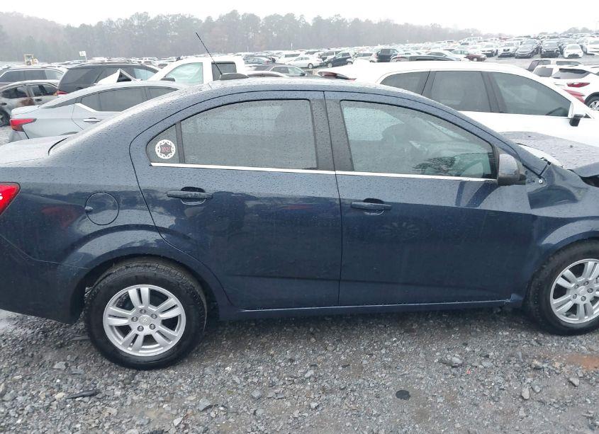 Photo 13 of 2015 Chevrolet Sonic LT AUTO (VIN 1G1JC5SH0F4217084)
