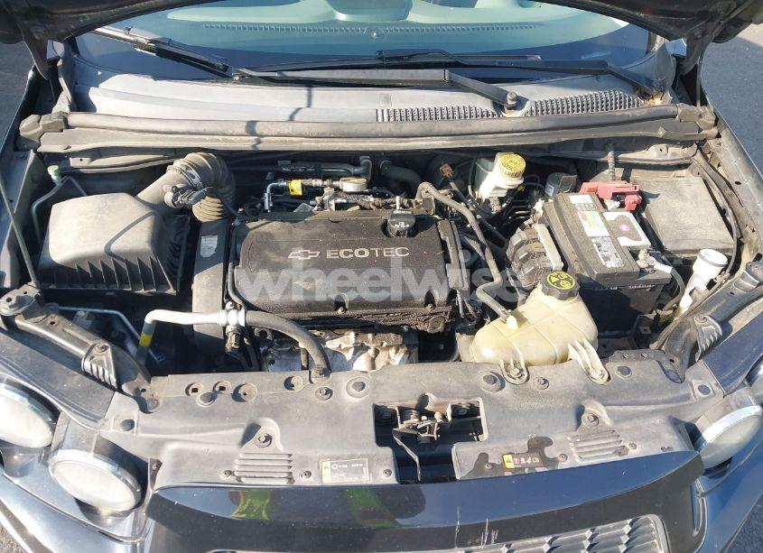 Photo 10 of 2016 Chevrolet Sonic LT (VIN 1G1JC5SH0G4108237)