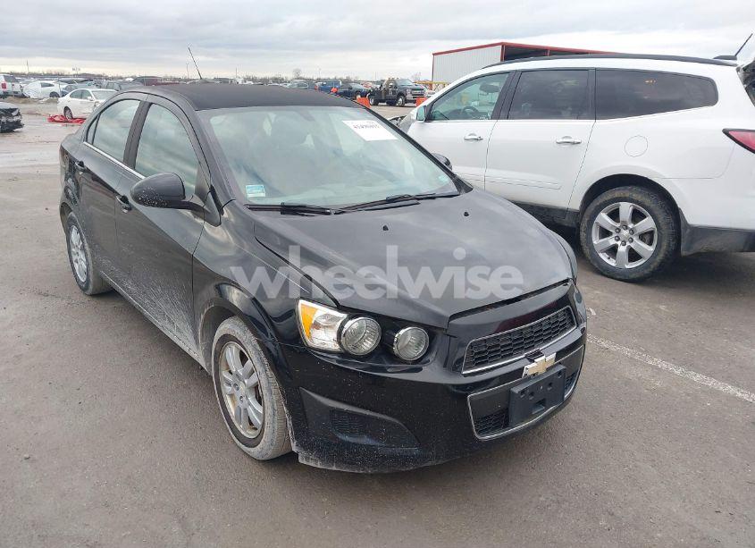 2016 Chevrolet Sonic LT AUTO (VIN 1G1JC5SH0G4157504) main photo