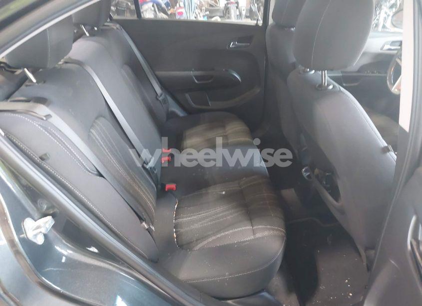 Photo 8 of 2016 Chevrolet Sonic LT AUTO (VIN 1G1JC5SH0G4170981)