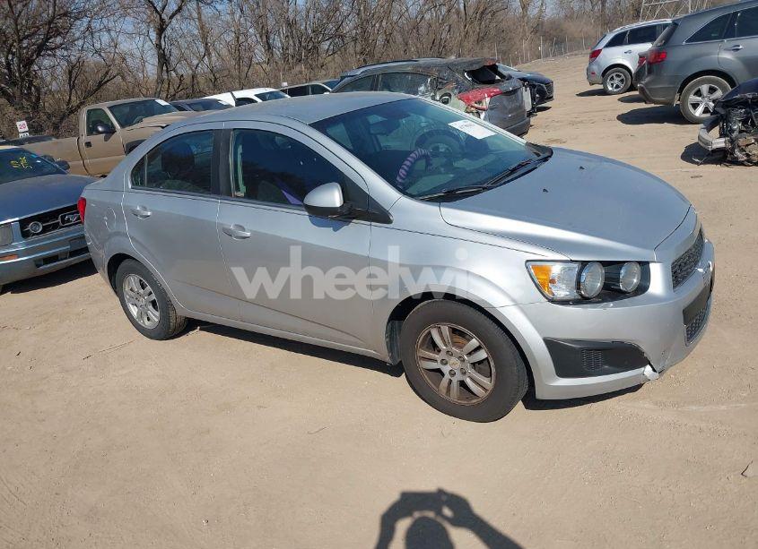 2012 Chevrolet Sonic 2LT (VIN 1G1JC5SH1C4111903) main photo