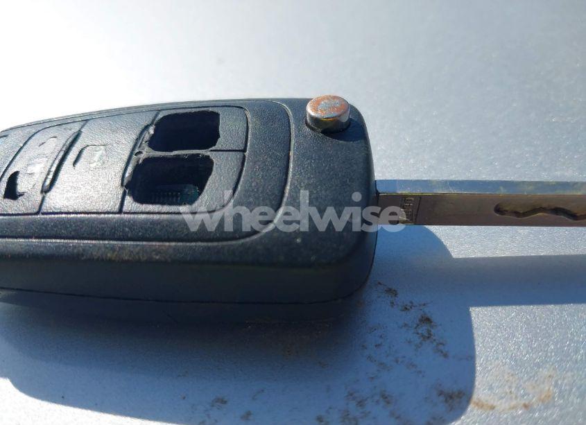 Photo 11 of 2012 Chevrolet Sonic 2LT (VIN 1G1JC5SH1C4111903)