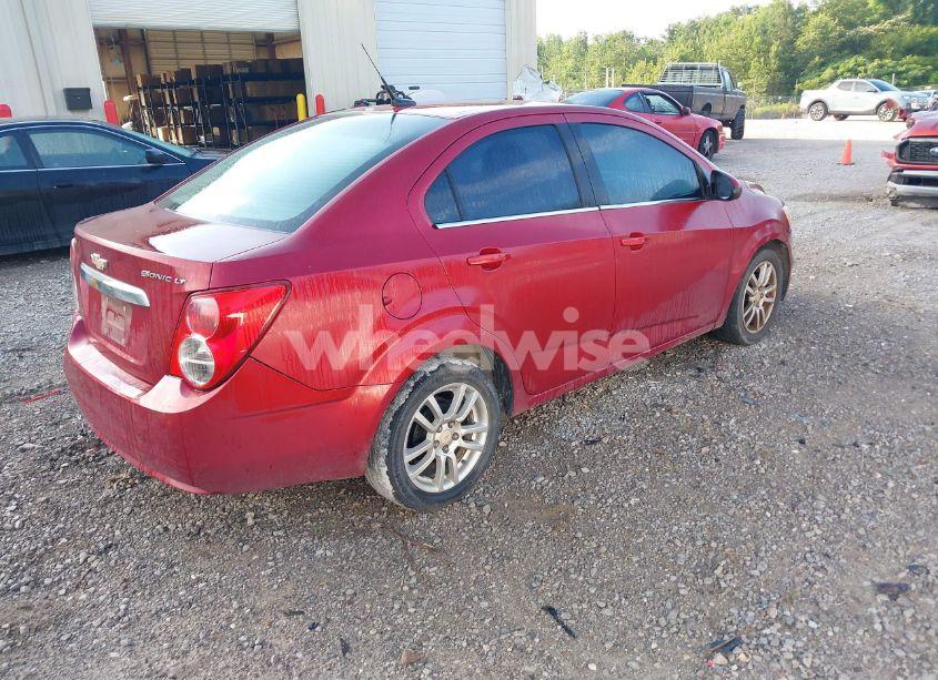 Photo 4 of 2012 Chevrolet Sonic 2LT (VIN 1G1JC5SH1C4136428)